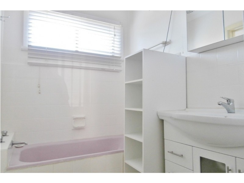 307 Keppel Street, Bathurst NSW 2795