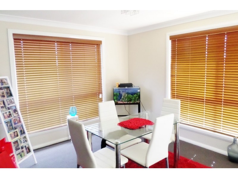 74 Ashworth Drive, Bathurst NSW 2795