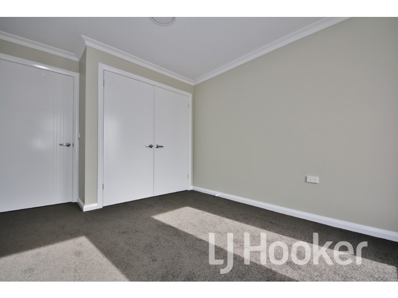 4 Coates Drive, Kelso NSW 2795