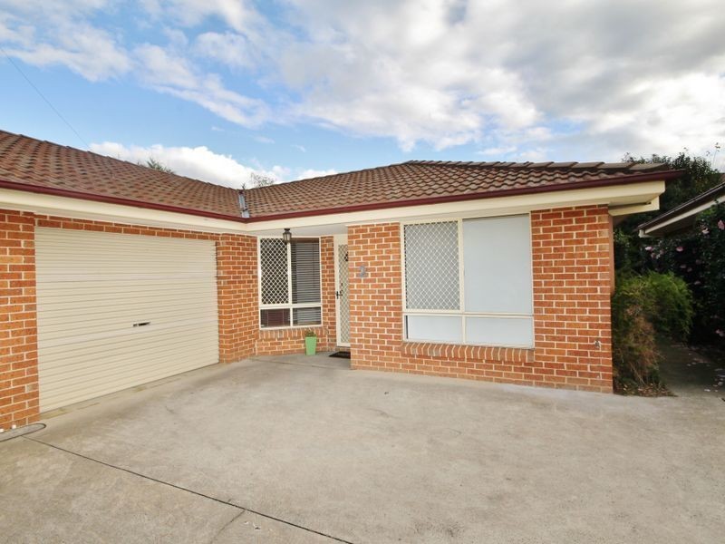 2/90 Rocket Street, Bathurst NSW 2795