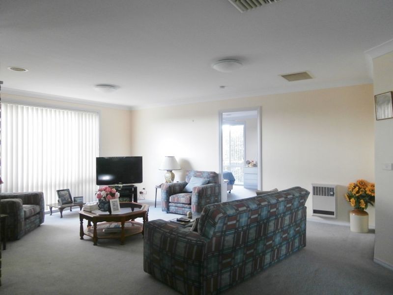 8 Weal Place, Windradyne NSW 2795