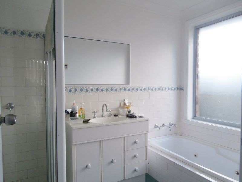 8 Weal Place, Windradyne NSW 2795