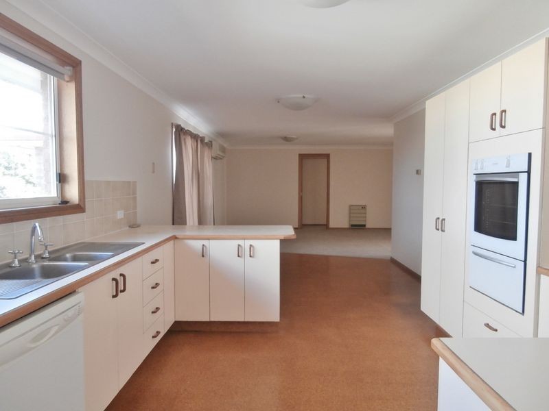 302 Havannah Street, Bathurst NSW 2795