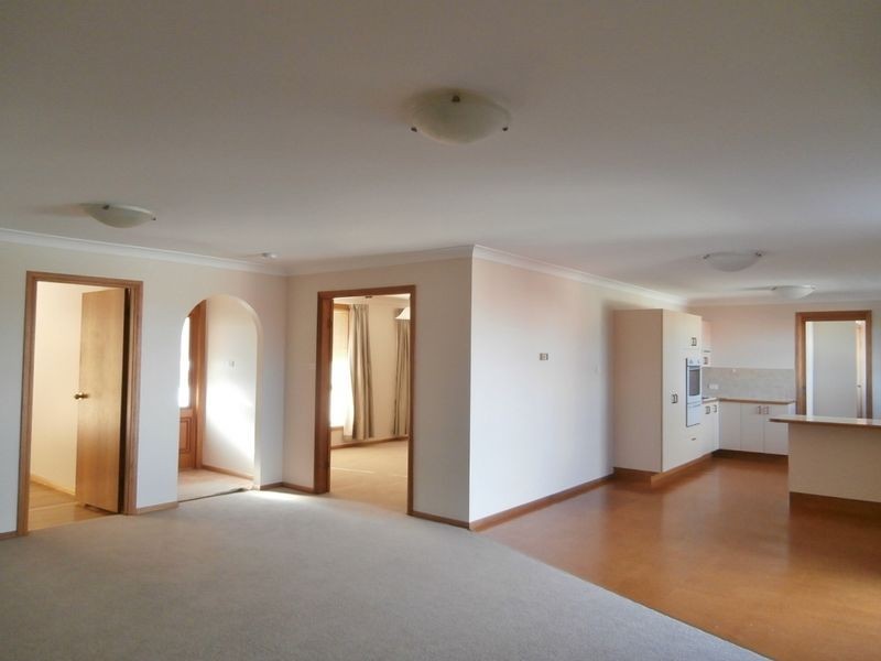 302 Havannah Street, Bathurst NSW 2795