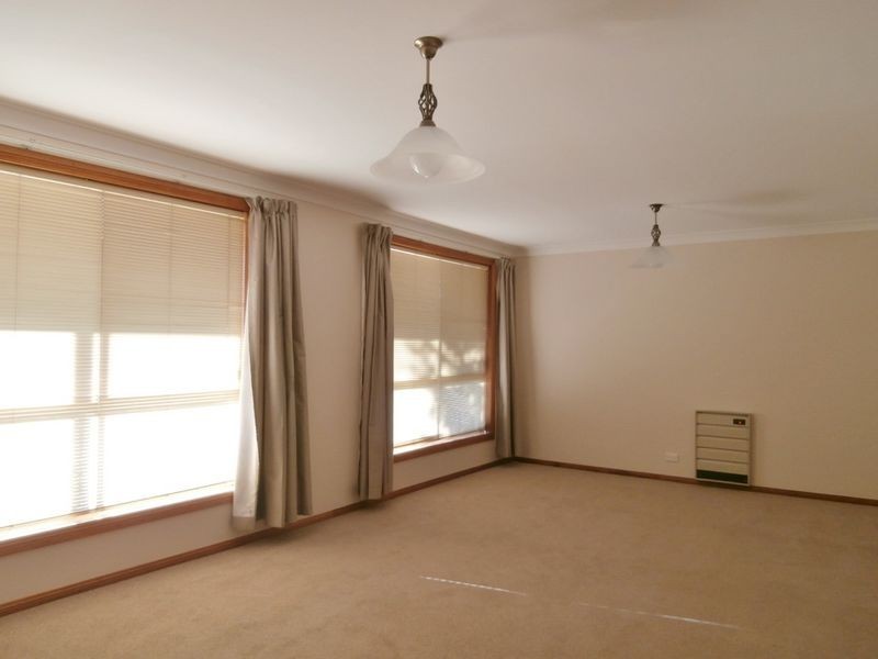 302 Havannah Street, Bathurst NSW 2795