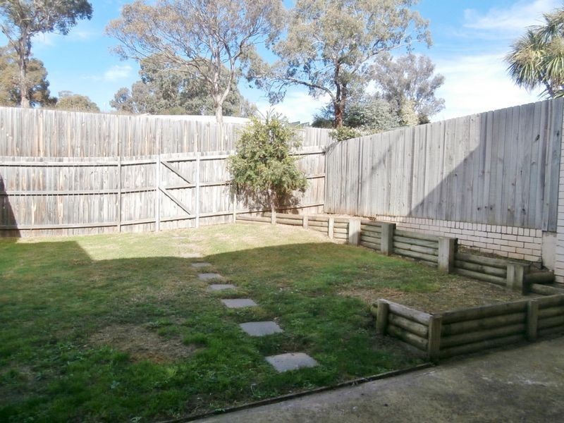30 Ribbon Gum Place, Bathurst NSW 2795