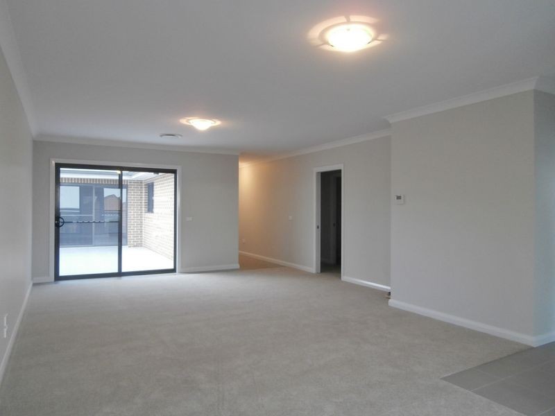 7/57 Rosemont Avenue, Bathurst NSW 2795