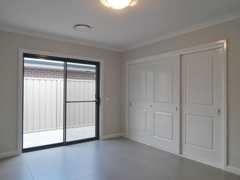 7/57 Rosemont Avenue, Bathurst NSW 2795