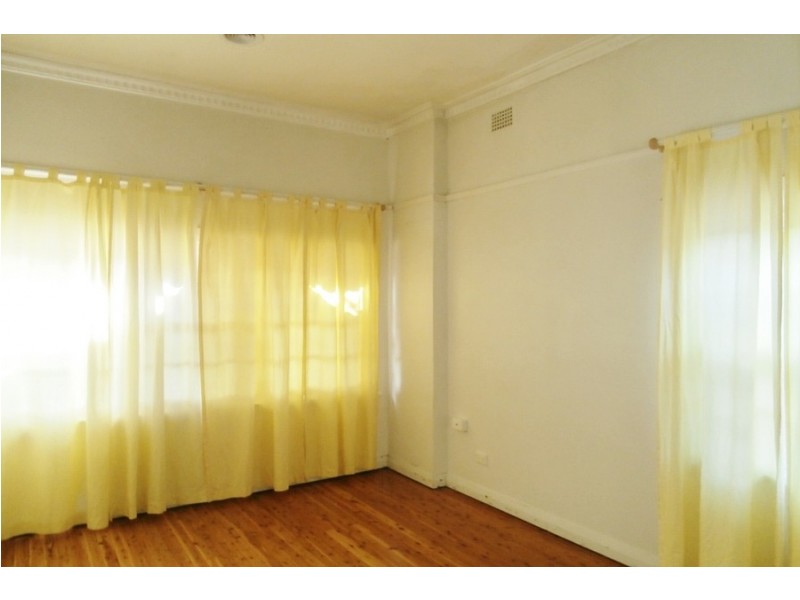 80 Havannah Street, South Bathurst NSW 2795