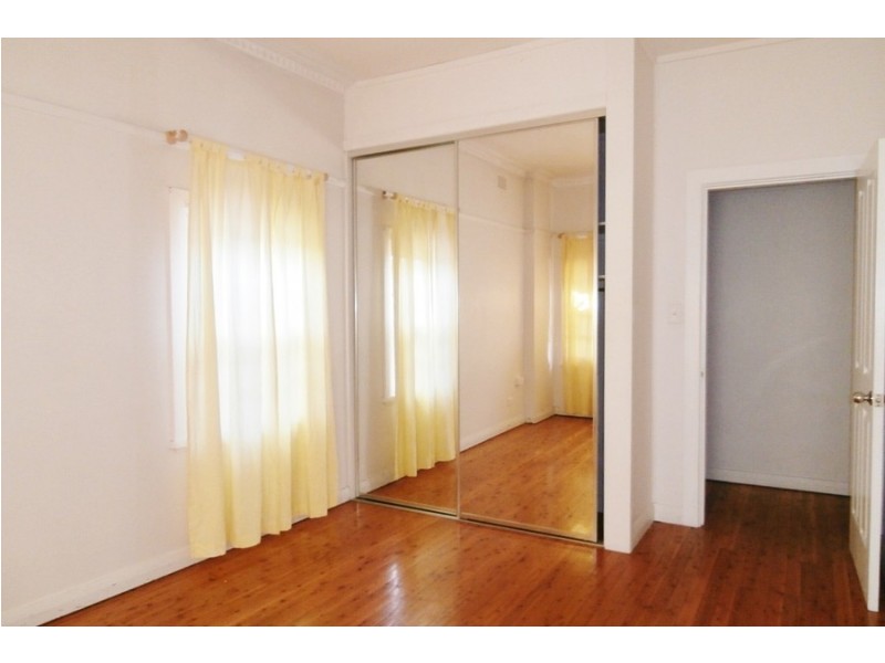 80 Havannah Street, South Bathurst NSW 2795