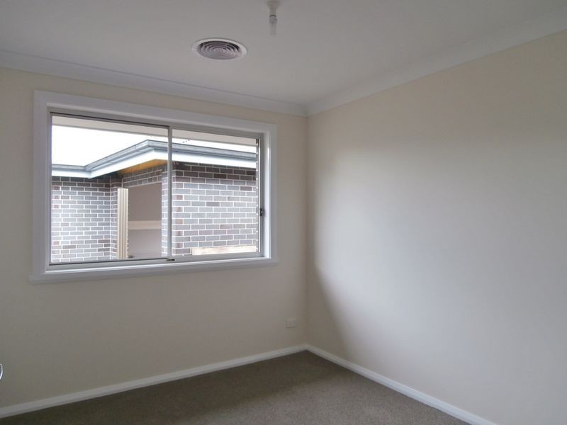 9 Amber Close, Kelso NSW 2795