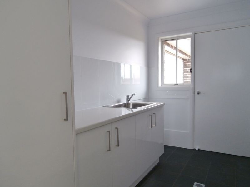 9 Amber Close, Kelso NSW 2795