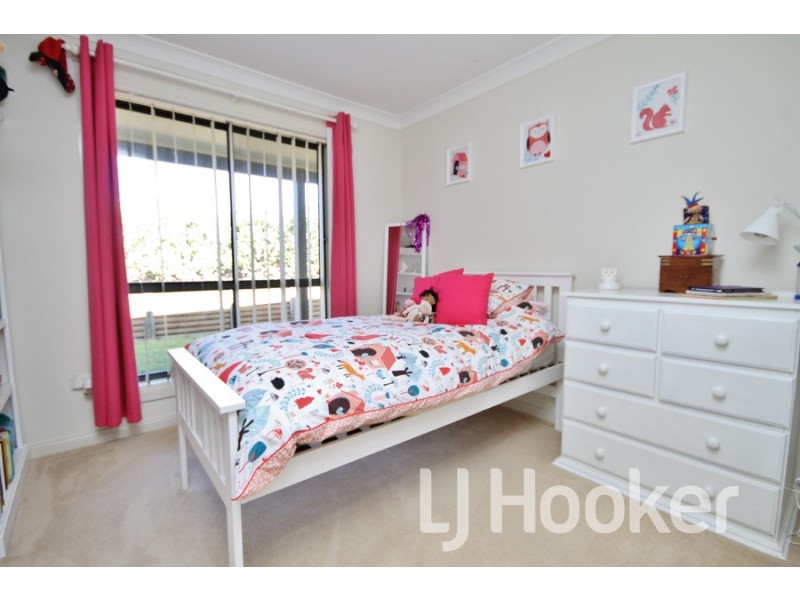 8 Hurley Close, Llanarth NSW 2795