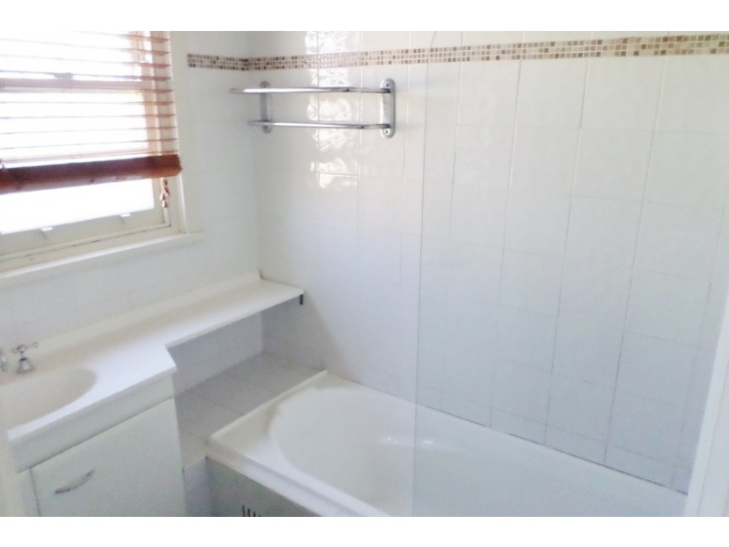 108 Keppel Street, Bathurst NSW 2795