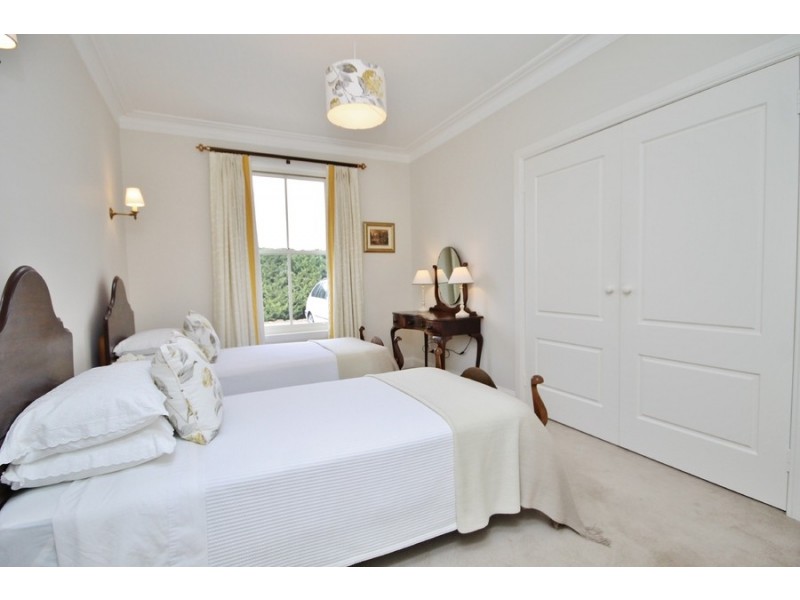 15 Blue Ridge Drive, White Rock NSW 2795