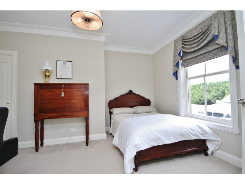 15 Blue Ridge Drive, White Rock NSW 2795
