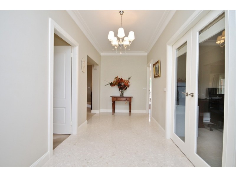 15 Blue Ridge Drive, White Rock NSW 2795