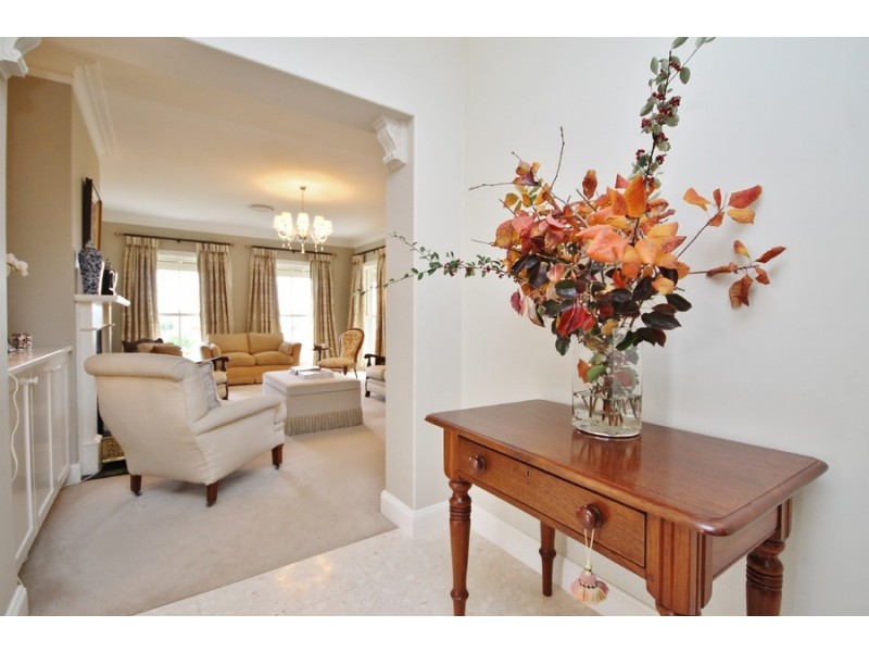 15 Blue Ridge Drive, White Rock NSW 2795