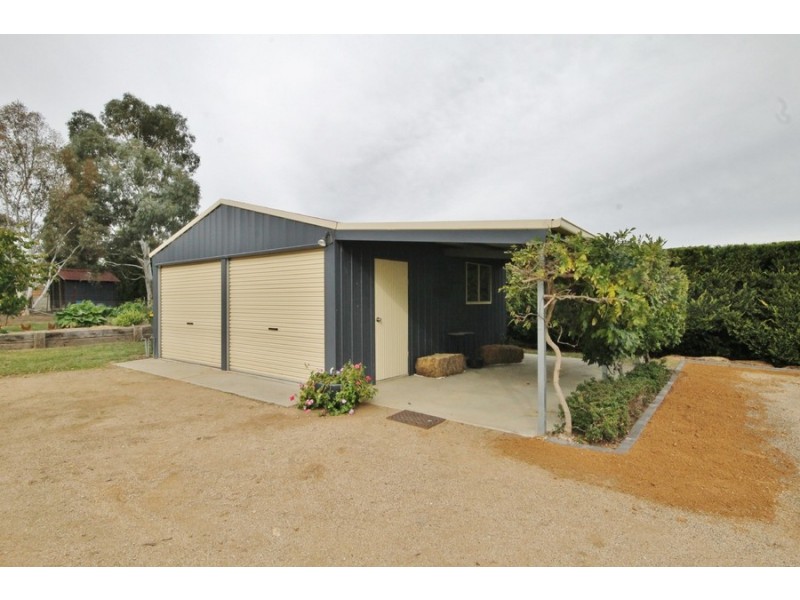 15 Blue Ridge Drive, White Rock NSW 2795
