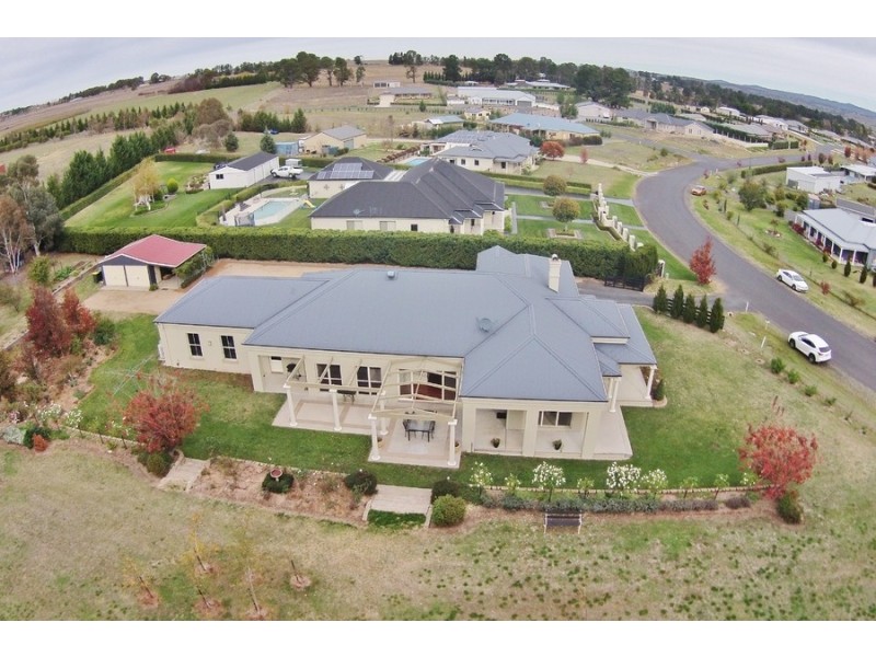 15 Blue Ridge Drive, White Rock NSW 2795