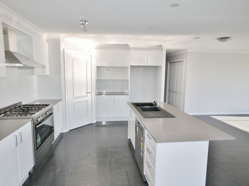 29 Mendel Drive, Kelso NSW 2795