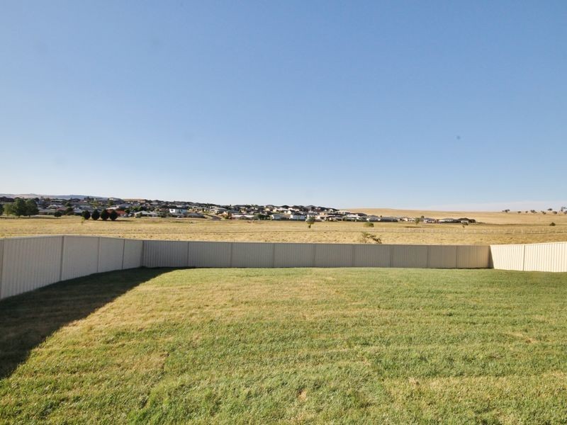 29 Mendel Drive, Kelso NSW 2795