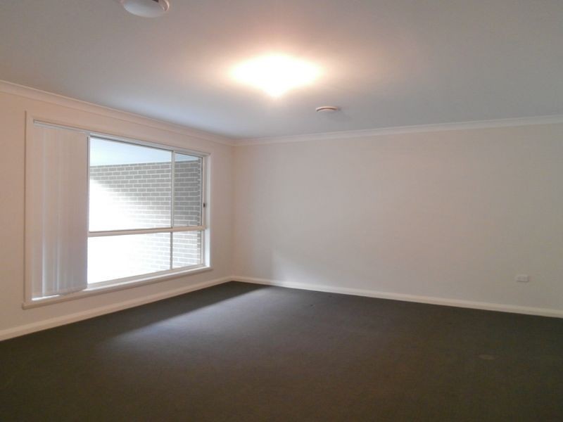 19 Phillip Street, Llanarth NSW 2795