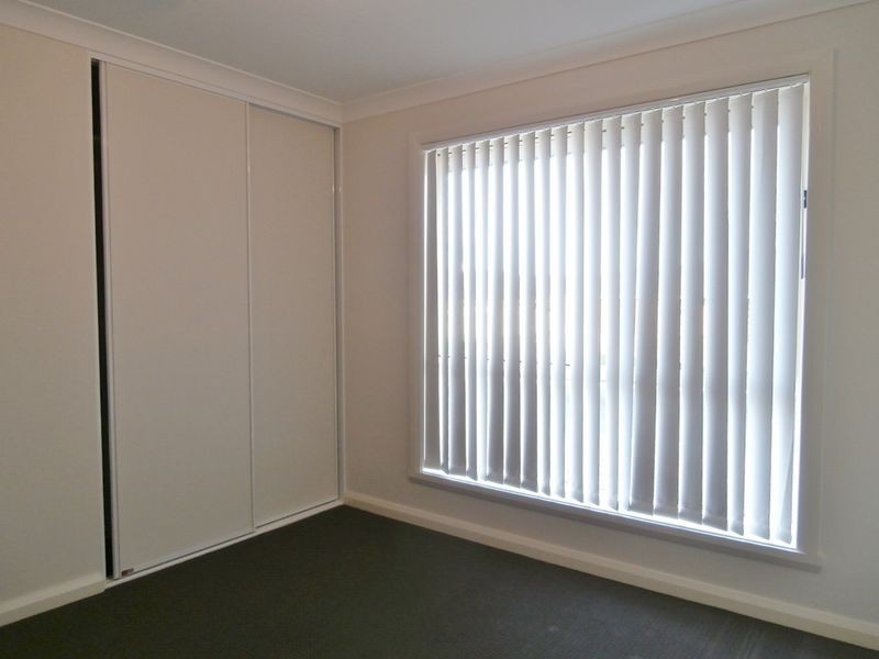 19 Phillip Street, Llanarth NSW 2795