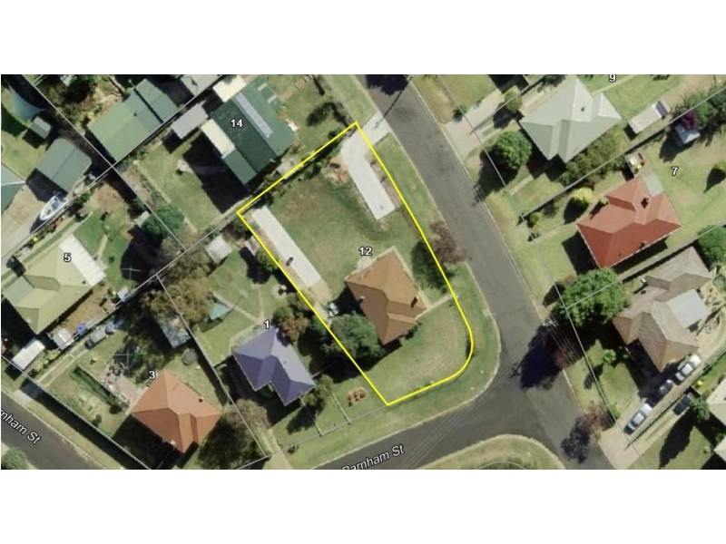 12 Hill Street, West Bathurst NSW 2795