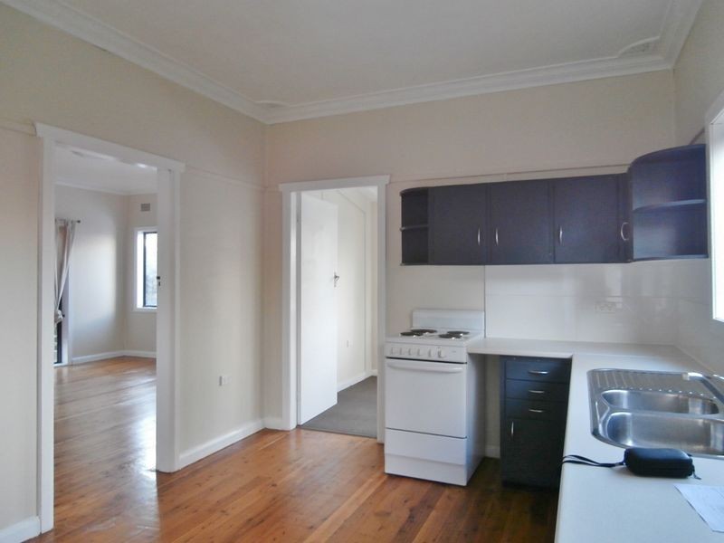 78 Esrom Street, Bathurst NSW 2795