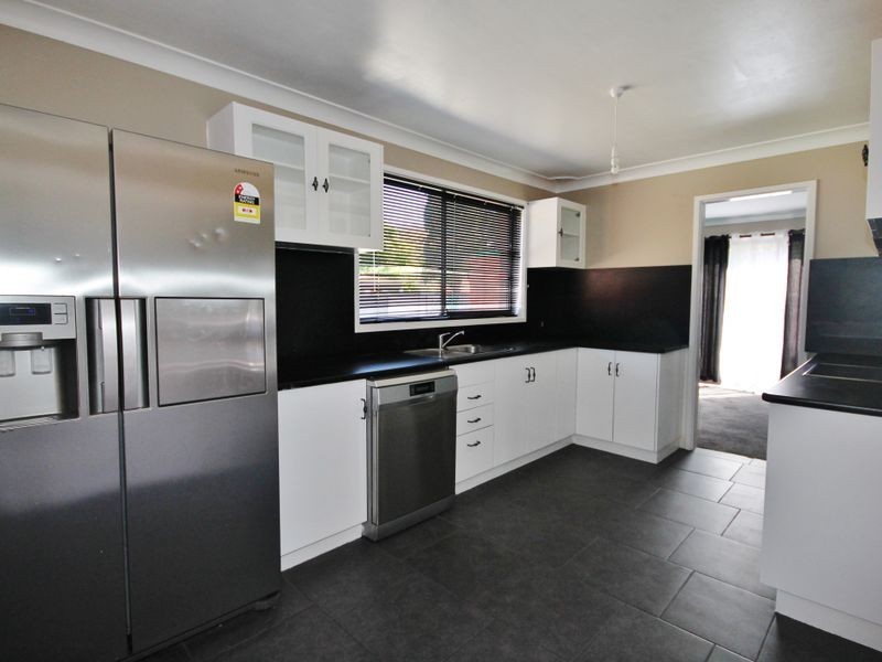 5 Tareena Avenue, Kelso NSW 2795