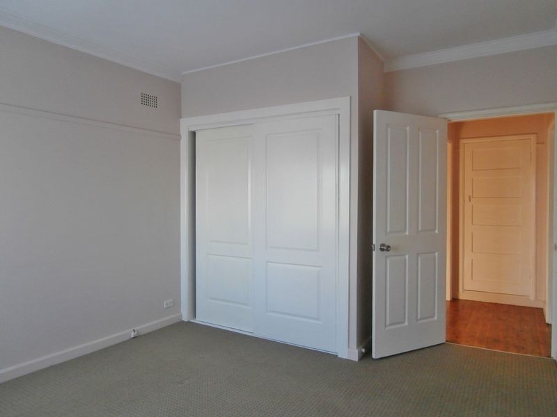 259 Peel Street, Bathurst NSW 2795