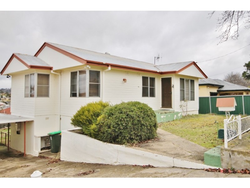 40 Rose Street, Bathurst NSW 2795