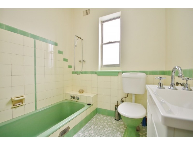 7 Clements Street, Bathurst NSW 2795