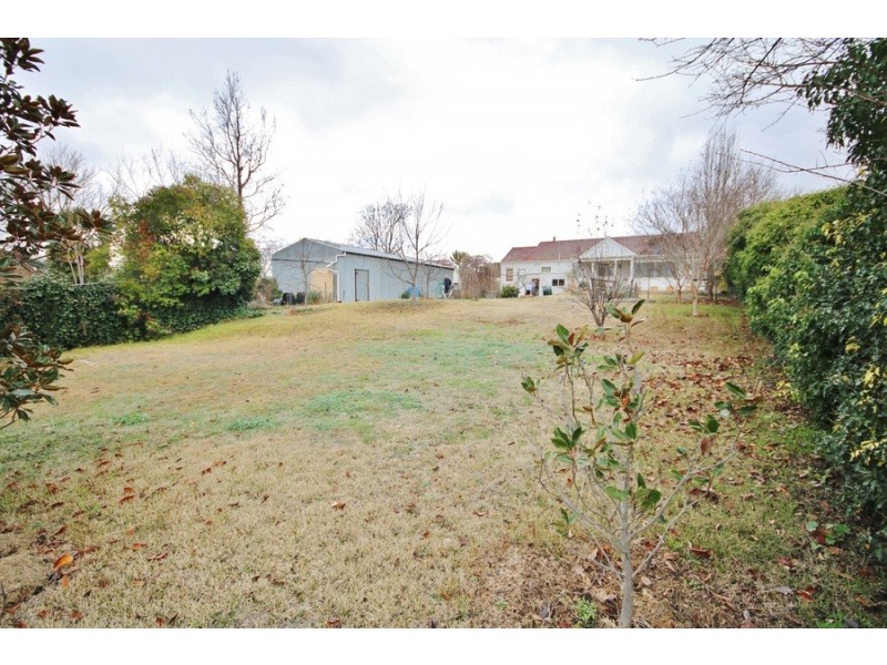 7 Clements Street, Bathurst NSW 2795