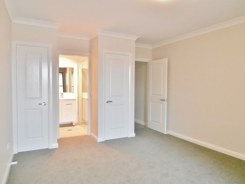 10/57 Rosemont Avenue, Bathurst NSW 2795