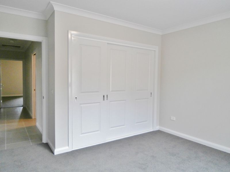 10/57 Rosemont Avenue, Bathurst NSW 2795