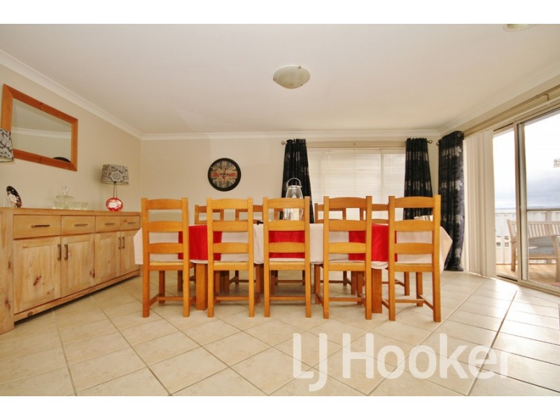 14 Joubert Drive, Llanarth NSW 2795