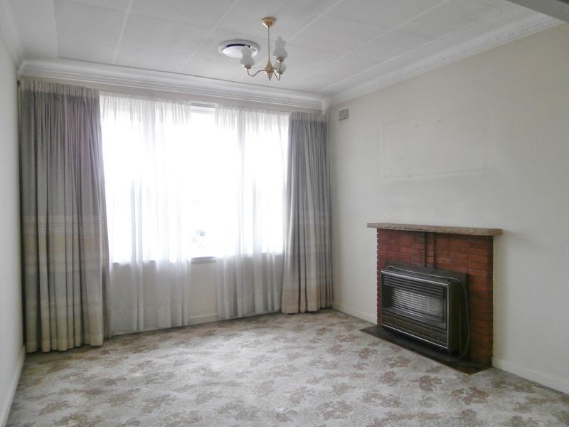 95 Stewart Street, Bathurst NSW 2795