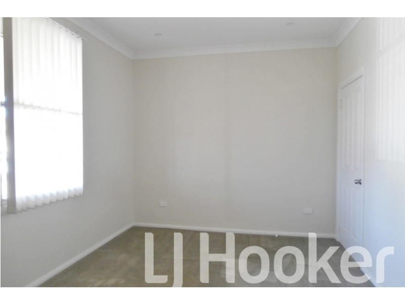 15 Hamilton Street, Bathurst NSW 2795