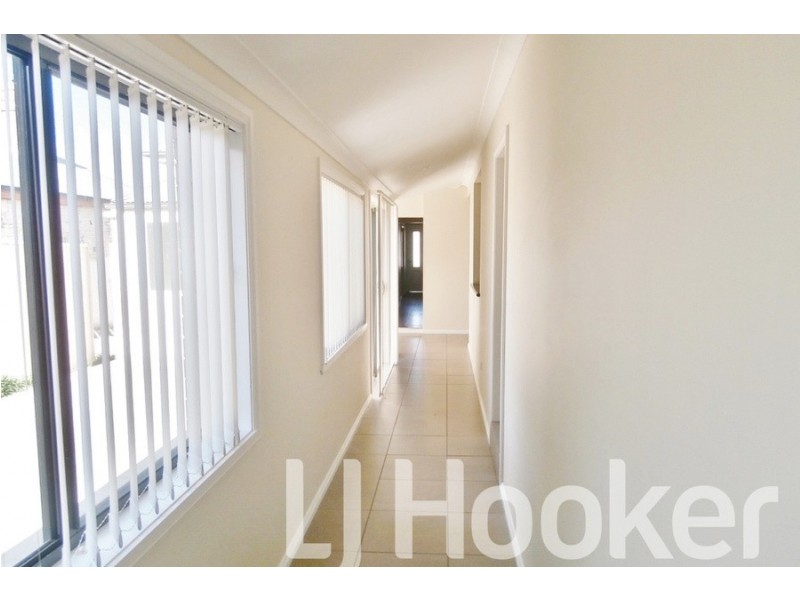 15 Hamilton Street, Bathurst NSW 2795