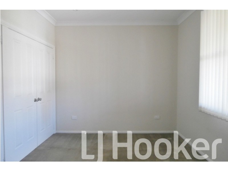 15 Hamilton Street, Bathurst NSW 2795