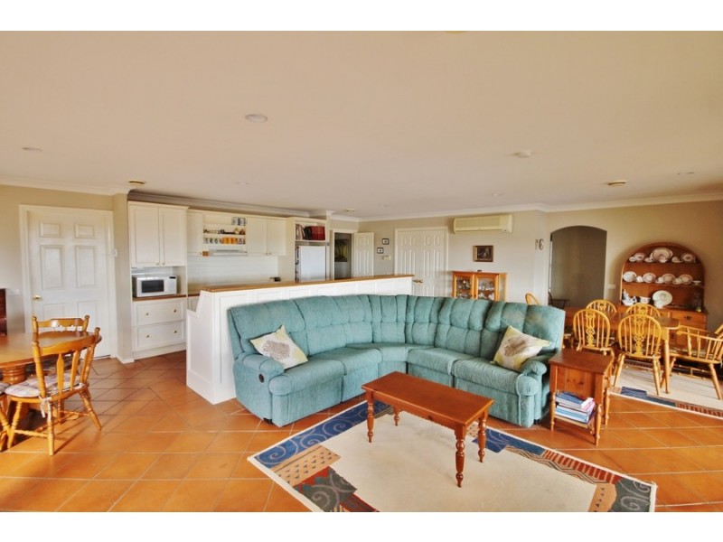 51 Lorimer Street, Llanarth NSW 2795