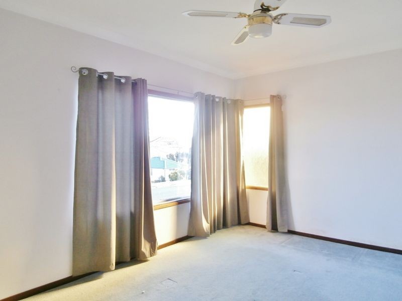 265 Rocket Street, Bathurst NSW 2795