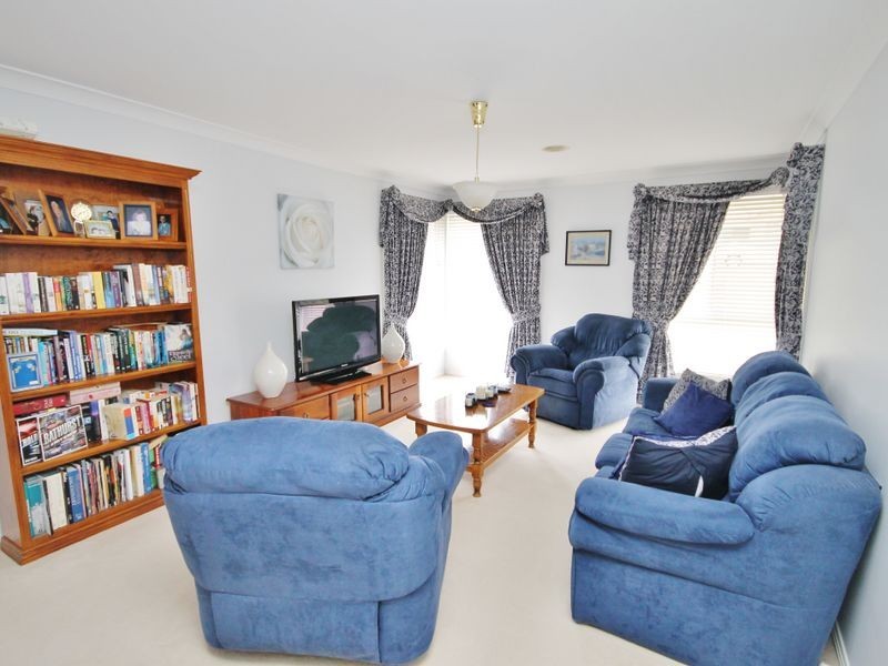 29 Carlyle Avenue, Bathurst NSW 2795