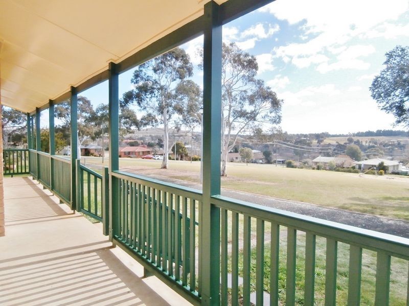 7 Aroo Street, Bathurst NSW 2795