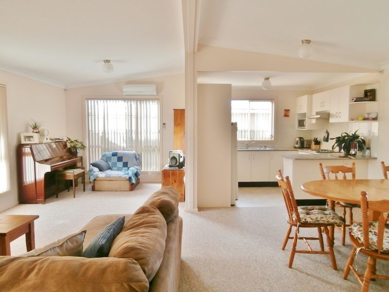 14 Willott Close, Bathurst NSW 2795