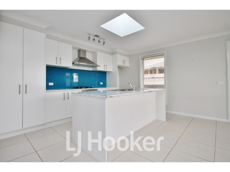 43 Wentworth Drive, Kelso NSW 2795