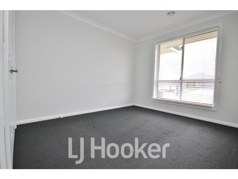 43 Wentworth Drive, Kelso NSW 2795