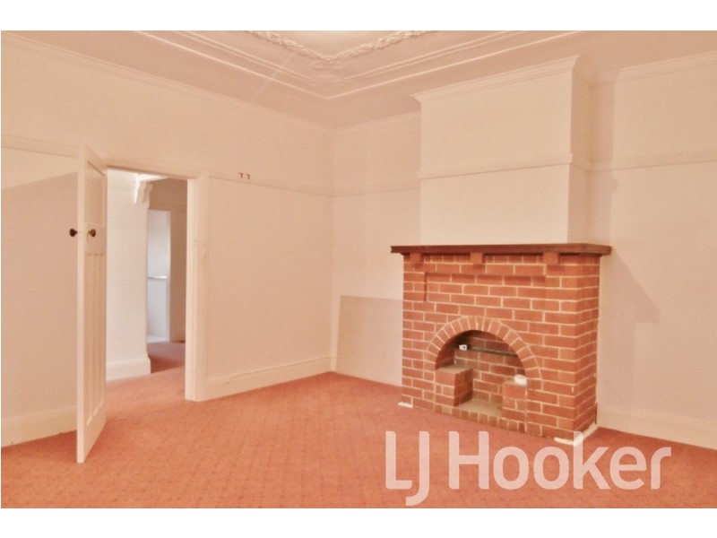 26 George Street, Bathurst NSW 2795